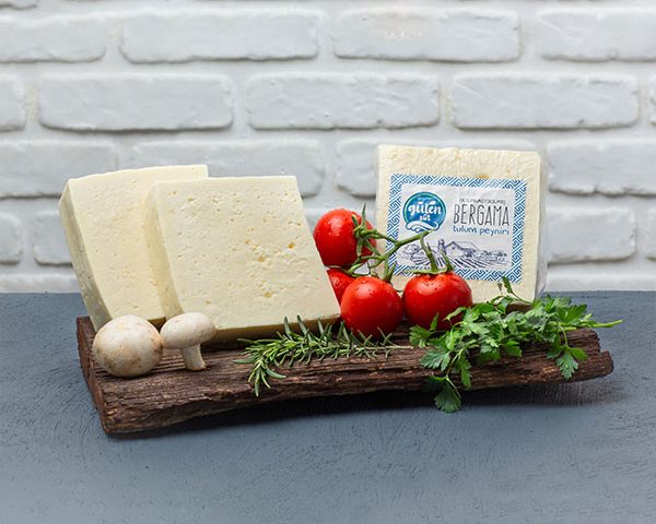 Bergama Gülen Süt Ürünleri Bütün Dünyada 6 tulum bergama